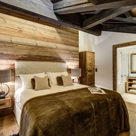 Verbier Heights: Indulge In Chalet Serenity Above アパート